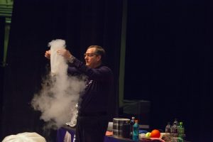 The Chicago Public Library branches are hosting pop-up physics presentations, including a cryogenics show, between Aug. 4 and 10. Check the schedule to see when and where the presentations will take place.