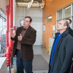 Undersecretary of Energy Mark Menezes visits Fermilab