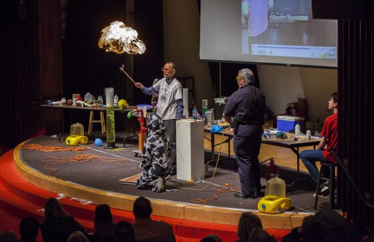 Fermilab's annual Wonders of Science show will feature eye-popping chemistry and physics demonstrations for the whole family to enjoy. Photo: Reidar Hahn