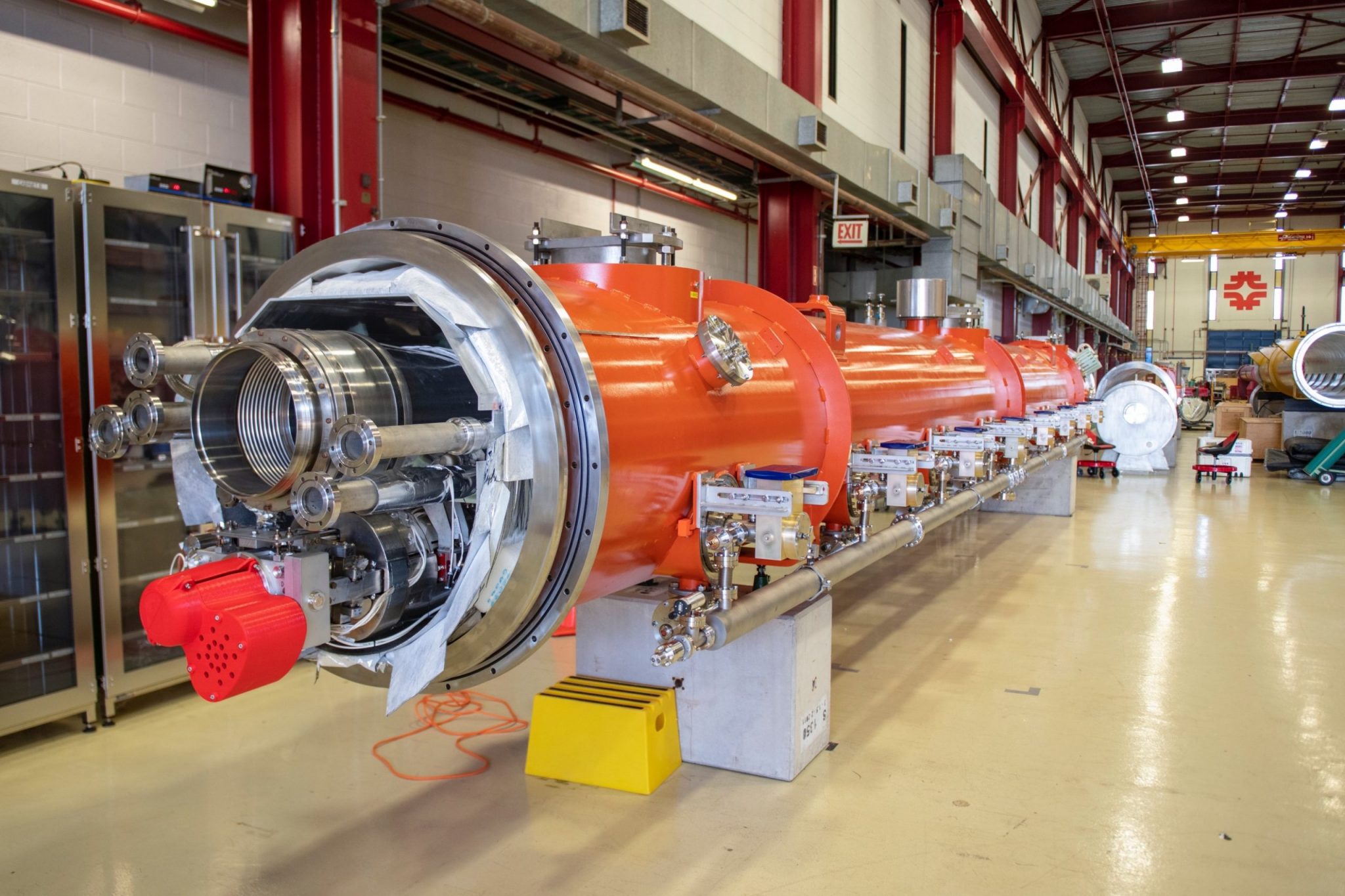 Fermilab delivers final superconducting particle accelerator component ...
