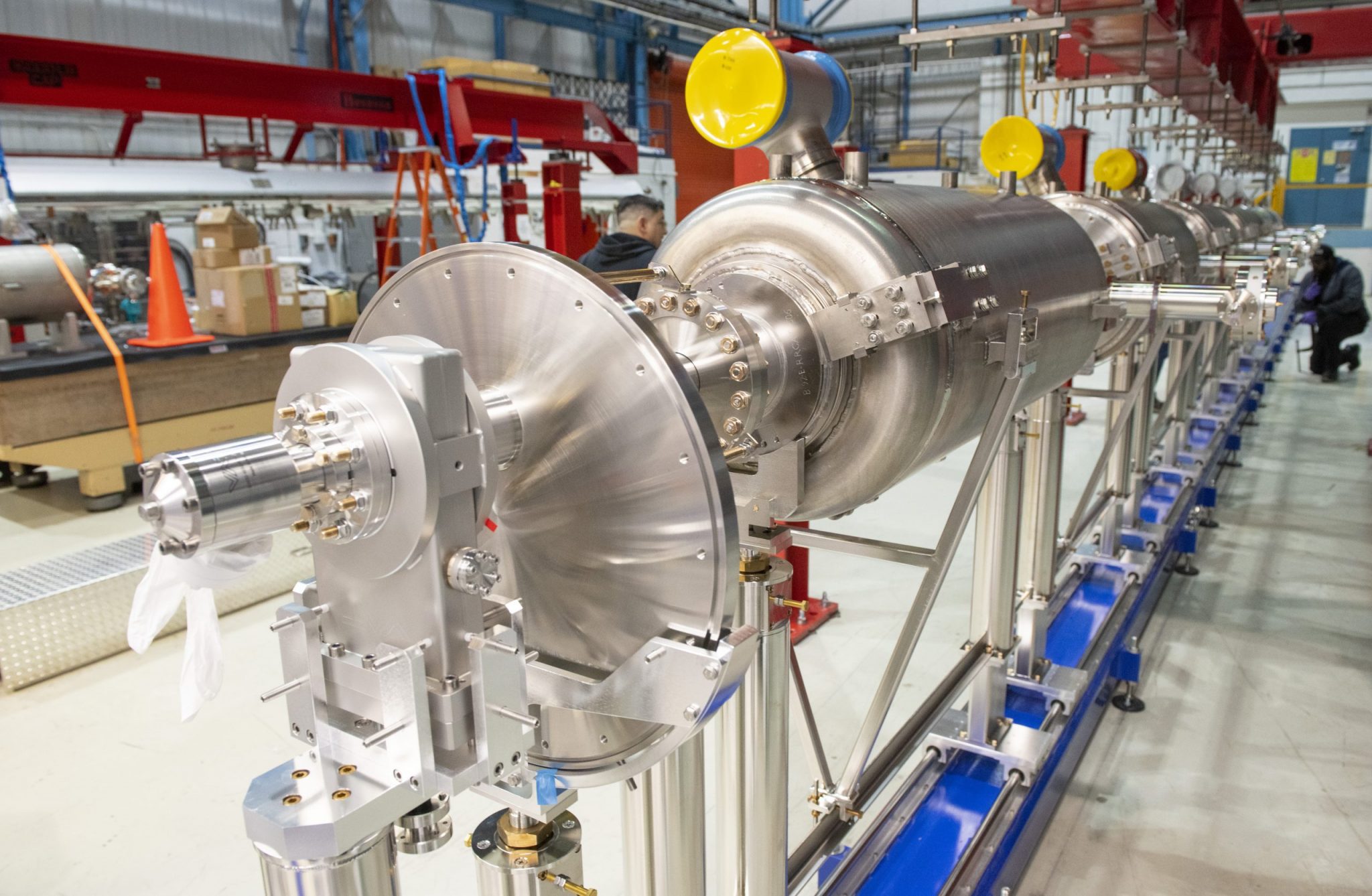 Fermilab completes the first-of-its-kind prototype of a superconducting ...