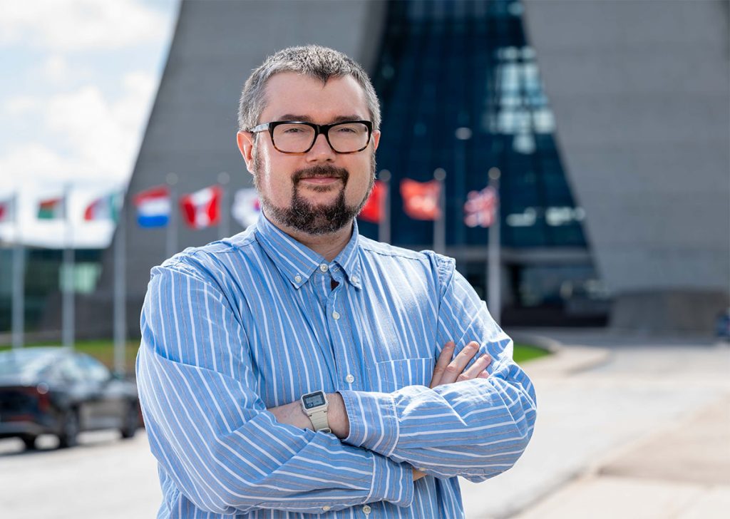 Mark Ross-Lonergan is the newest co-spokesperson for the MicroBooNE collaboration. Credit: Ryan Postel, Fermilab